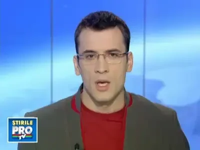 Studentii continua protestele. Au intins cearsafuri la balcoanele din camin