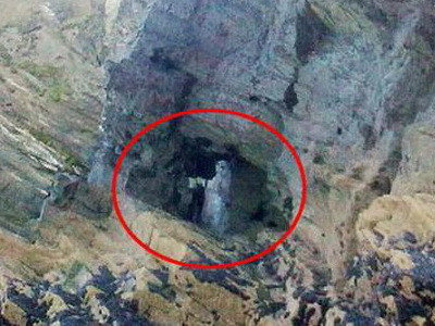 Fecioara Maria din stanca! Vezi o imagine IMPOSIBILA!