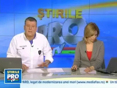 Muammar Ghaddafi vs. Charlie Sheen. Care e mai tare in declaratii hilare?