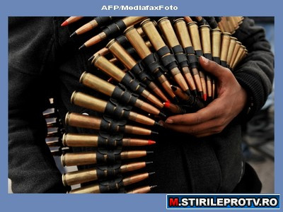 Ghaddafi isi negociaza scaparea si intre timp isi impusca conationalii