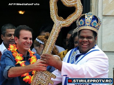 VIDEO. Regele Momo a lansat carnavalul din Brazilia: nebunie si goliciune