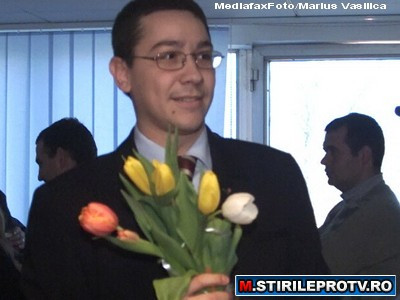Ponta il ameninta cu plangerea penala pe Ungureanu."Mita si sprijin pentru clientela politica a PDL"