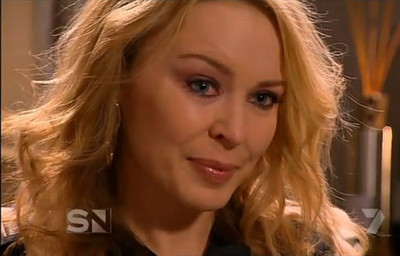 Kylie Minogue, in lacrimi. A plecat in mijlocul unui interviu TV. VIDEO