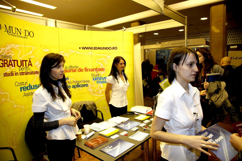 Vrei sa faci facultatea in strainatate? Sambata e Targul de Universitati