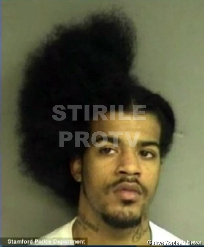 Cea mai hilara poza din arest. FOTO