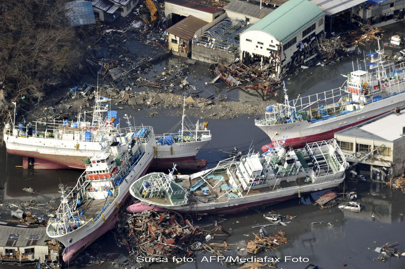 Ramasitele tsunami din Japonia au ajuns pe coasta vestica a Canadei si in SUA