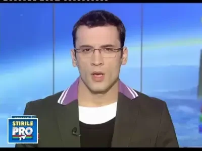 Si-a vazut masina scufundata in asfalt. Vezi cum s-a intamplat