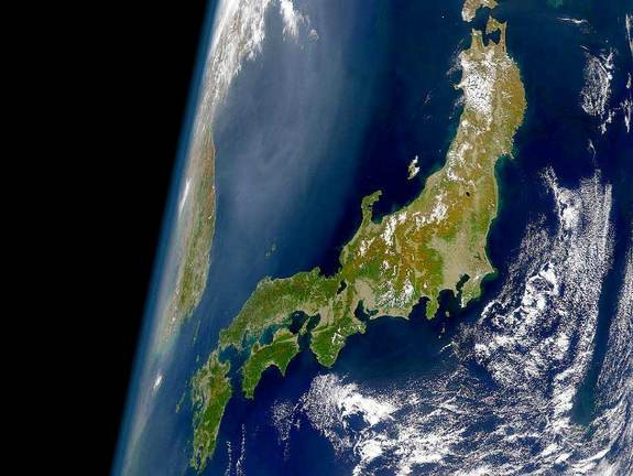 FOTO uluitoare! Cutremurul si tsunamiul din Japonia surprinse din spatiu
