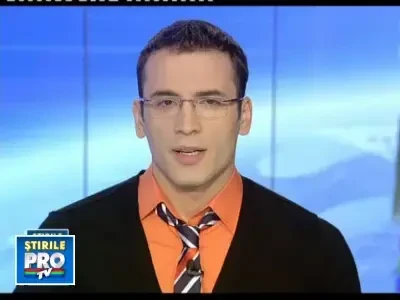 Masina de lux, in flacari. Paguba se ridica la 30.000 de lei