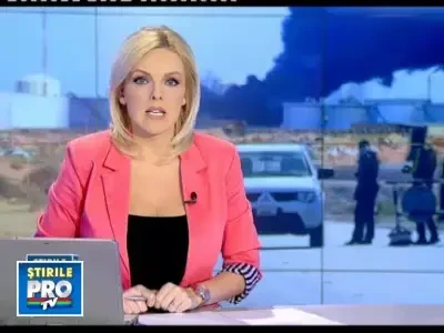 Ghaddafi, dictatorul paranoic. Banuit de terorism si pazit mereu de femei