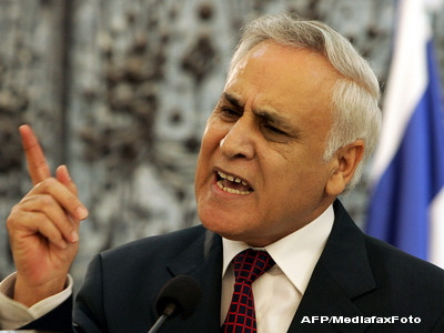 Ex-presedintele israelian Moshe Katsav, condamnat la inchisoare pentru viol