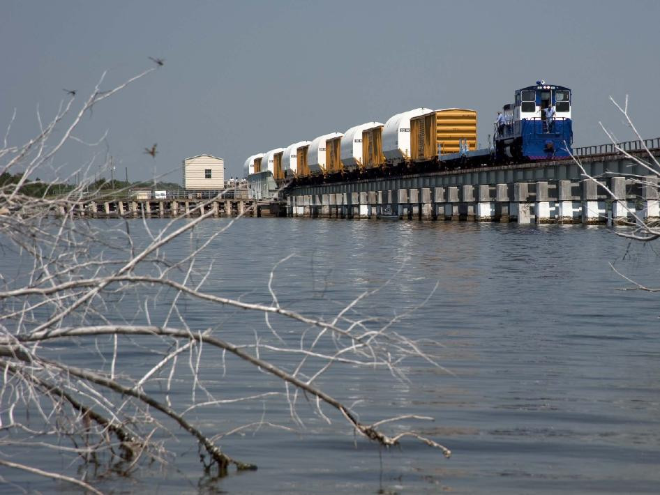Trenul spatial al NASA: o bomba imensa, in miscare