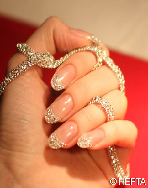 VIDEO. 36.000 €, cea mai scumpa manichiura din lume. Afla de ce