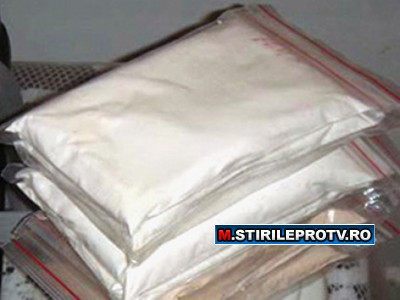 Doua tinere din Marea Britanie au incercat sa plece din Peru cocaina de 1.5 mil lire in bagaje