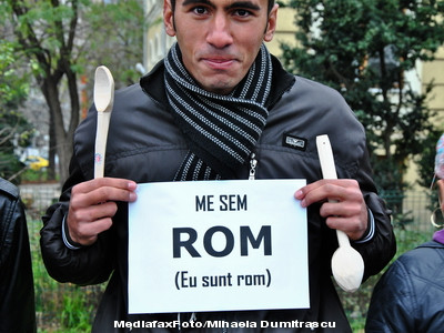 Ja! Deputatii au decis: romul ramane rom