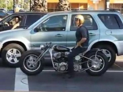 Show-urile pe doua roti, in atentia politiei locale. Vezi ce amenzi risti daca esti prins de agenti