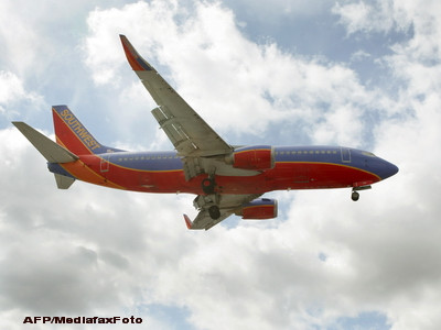 Companiile aeriene investesc mai mult in avocati decat in reparatii