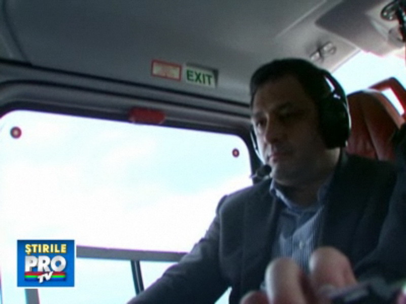 VIDEO. Vanghelie: De sus, Capitala e ca un circ. O casa slaba, doua grase