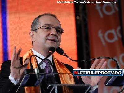 Motiunea lui Boc pentru sefia PDL: "Romania dreapta, Romania puternica"