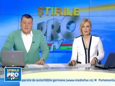 Incendiu violent in Capitala. Gunoaiele adunate intr-o casa au luat foc