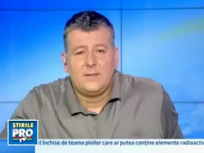 Pui de urangutan, abandonat de mama, dar adoptat de 50 de ingrijitori