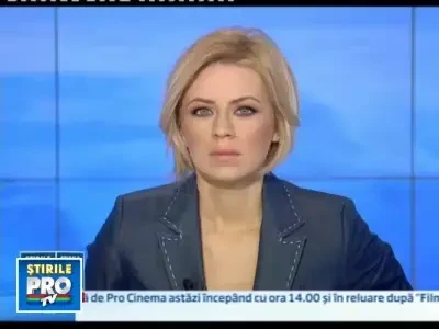 Ninsoare ca in plina iarna la munte. Pe doua drumuri s-a circulat greu