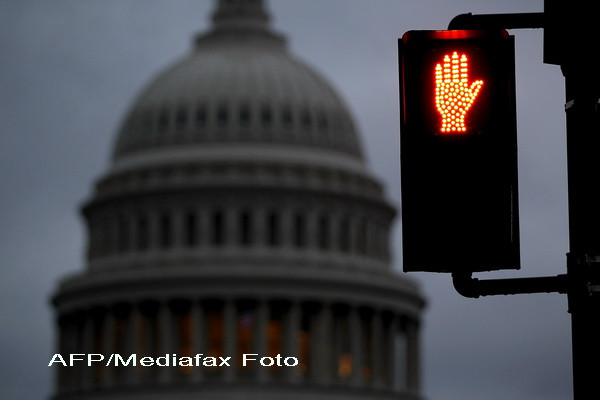 Fed prezice o inflatie ridicata si o crestere economica lenta pentru SUA