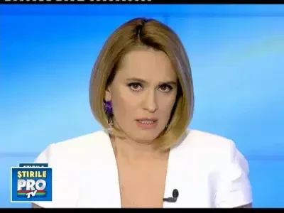 IMAGINI NEMAIVAZUTE. Japonezii fug din calea valurilor seismice uriase