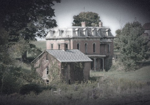 Viata alaturi de fantome. Topul conacelor bantuite din America