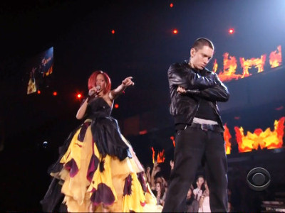 Rihanna si Eminem IN TOP! Vezi nominalizarile la Billboard Music Awards