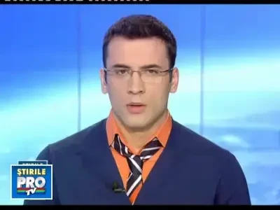 Salvat din mijlocul apelor, un catel a zbughit-o in tufisuri, dupa hrana