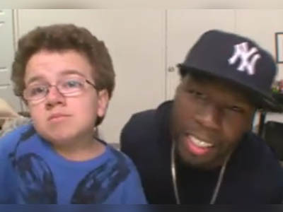 De pe YouTube in liga artistilor mari. A reusit in ciuda unei boli rare