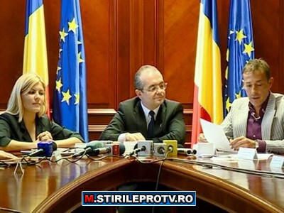 VIDEO. Cum s-a certat primarul Mazare cu premierul Boc si ministrul Udrea