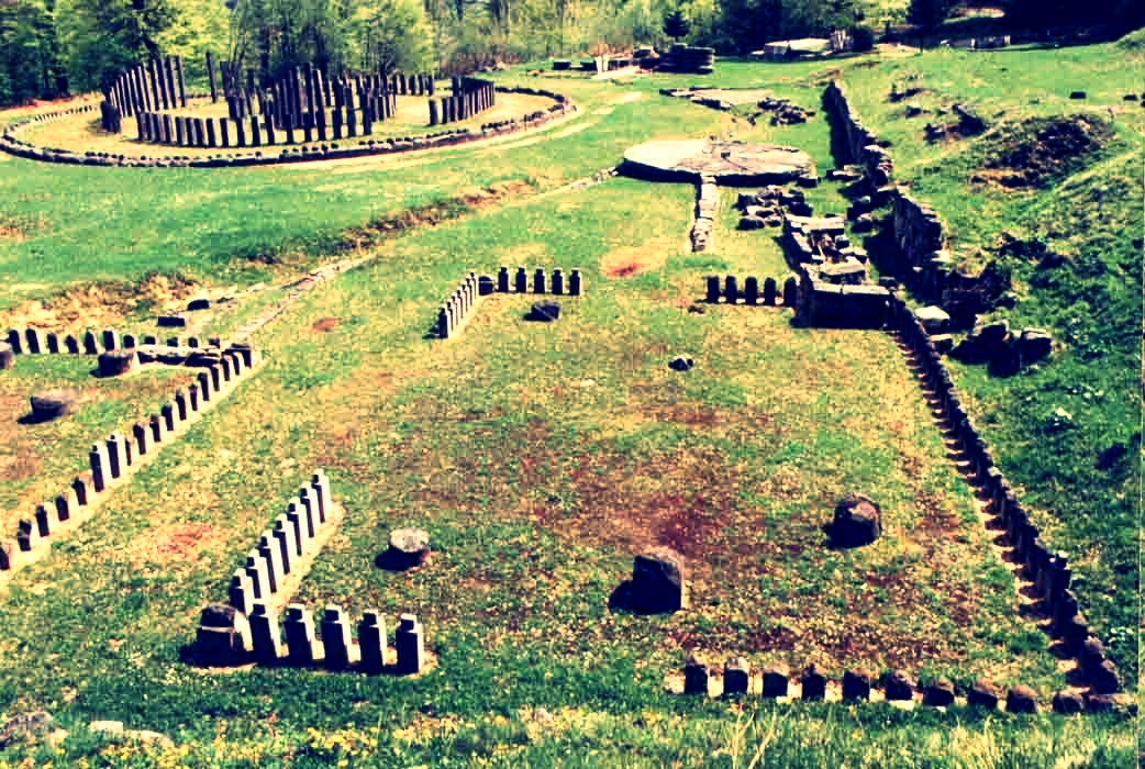 "La Sarmizegetusa exista un jaf". Puiu Hasotti anunta investitii majore in restaurare si conservare