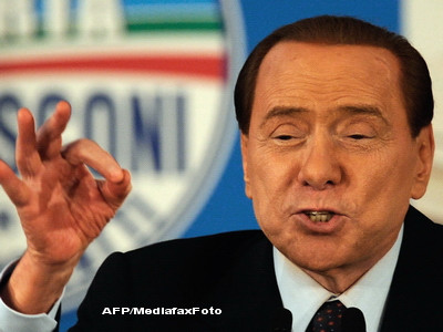 Napoli va fi eliberat de gunoaie. Promisiunea facuta de Berlusconi