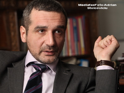 Consilierul prezidential Lazaroiu, somer de la 1 Mai. Cu acordul partilor