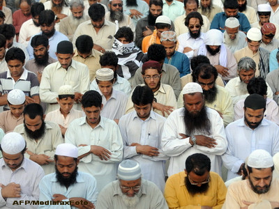 Pakistanezi din gruparea Jamaat-ud-Dawa