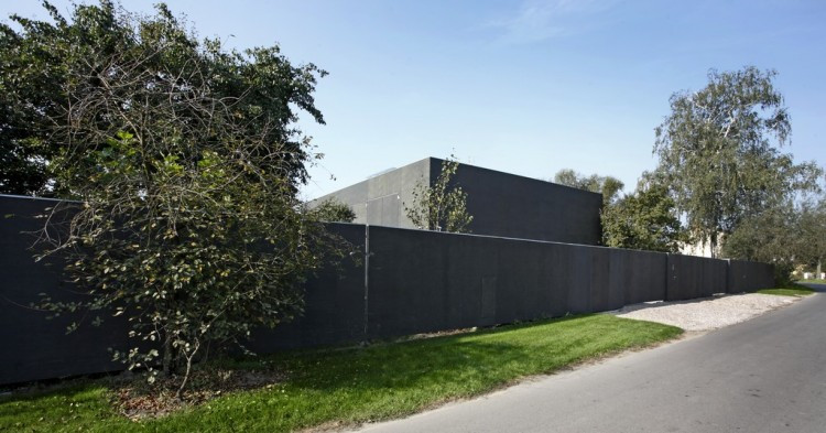 Casa care te apara de Apocalipsa. Unde se afla cubul de beton si cum arata