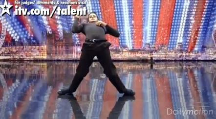 Razi Gogonea are un adversar de temut la Britain's Got Talent. VIDEO