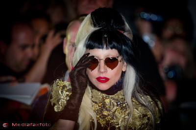 A inceput Festivalul de la Cannes. Lady GaGa nu putea sa lipseasca