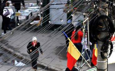 Scapam de cablurile de pe stalpi. Noul regulament de urbanism, aprobat