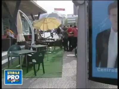 Cutremurul din Spania. A filmat cum se prabuseste cladirea