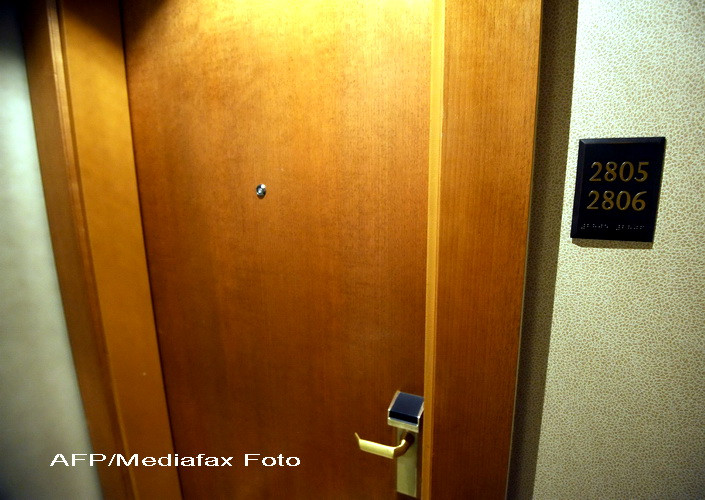 Moarte misterioasa la Oradea. Un barbat a fost gasit fara suflare in locuinta sa