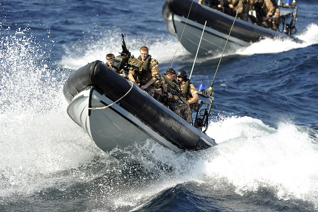 Ultima gaselnita a lui Ghaddafi: barci umplute cu explozibil