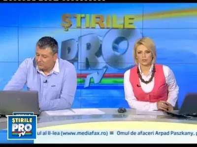 Jodi Foster si Mel Gibson au pasit aseara pe covorul rosu de la Cannes