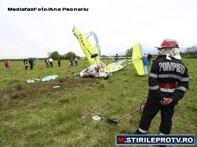Deltaplan prabusit din cauza greutatii. Traficantii aduceau tigari ilegal