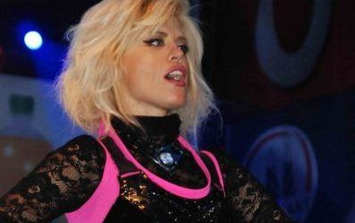 Loredana si MediaPro Music au lansat "Rain, rain", primul videoclip 3D al unui artist roman