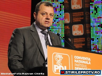 Puterea pierde majoritatea in Senat. Cum a inclinat balanta spre Opozitie, dupa demisia lui Banias