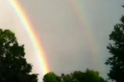 Fenomen rar pe cerul New York-ului. Specialistii spun ca nu e un truc, iar superstitiosii ca e semn de mare noroc