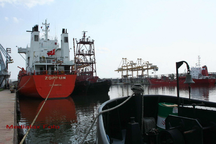 Mafia din Portul Constanta avea ca scop "controlarea institutiilor statului"